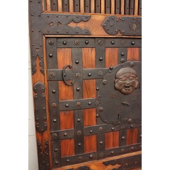 珍品極上総欅大黒金具蔵戸　W131 