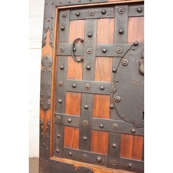 珍品極上総欅大黒金具蔵戸　W131 