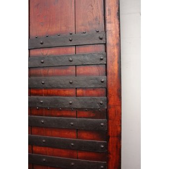 総欅ハート型と横桟金具蔵戸　W155 