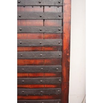 総欅ハート型と横桟金具蔵戸　W155 