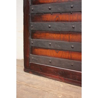 総欅ハート型と横桟金具蔵戸　W155 