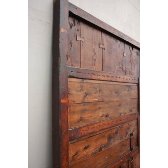 総欅ハート型と横桟金具蔵戸　W155 