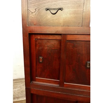 極上漆飴色欅階段箪笥　M38 