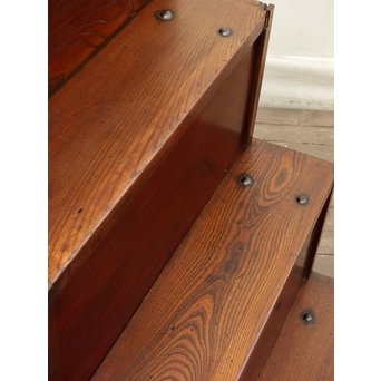 極上漆飴色欅階段箪笥　M38 