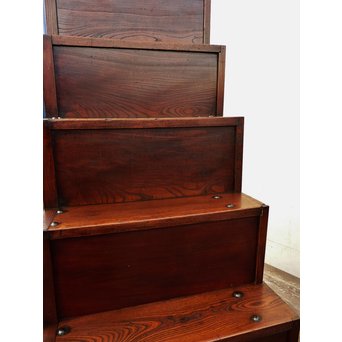極上漆飴色欅階段箪笥　M38 