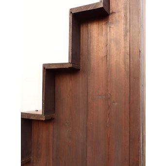 極上漆飴色欅階段箪笥　M38 