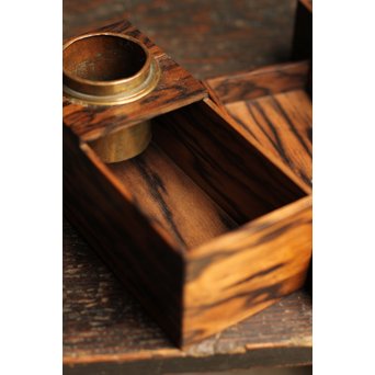 孔雀杢総黒柿煙草盆　J1267 