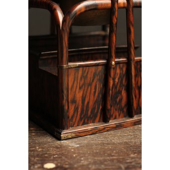 孔雀杢総黒柿煙草盆　J1267 