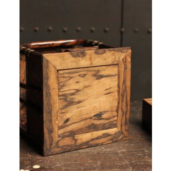 孔雀杢総黒柿煙草盆　J1267 