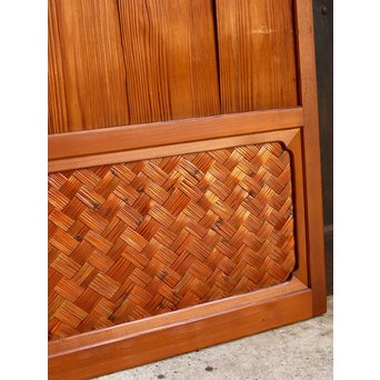 竹細工と乳白色硝子こだわりの雪隠戸　GD524 