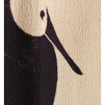 ちりめん巣ごもり鶴着物　S1236 