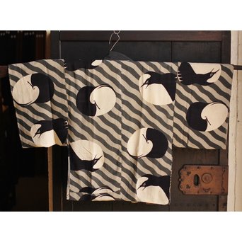 ちりめん巣ごもり鶴着物　S1236 