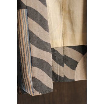 ちりめん巣ごもり鶴着物　S1236 