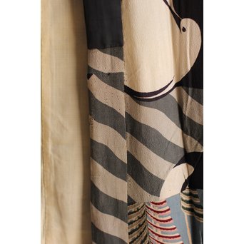 ちりめん巣ごもり鶴着物　S1236 