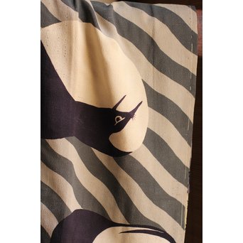 ちりめん巣ごもり鶴着物　S1236 