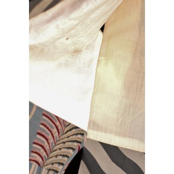 ちりめん巣ごもり鶴着物　S1236 