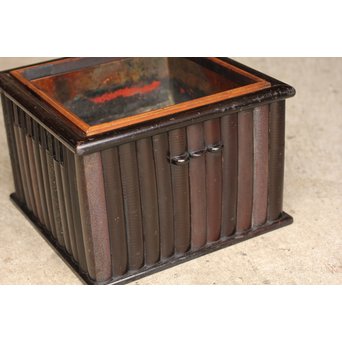 刀鞘の角火鉢　H323 