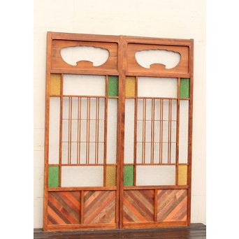異材寄木ヘリンボーンと色ガラス戸　GD621