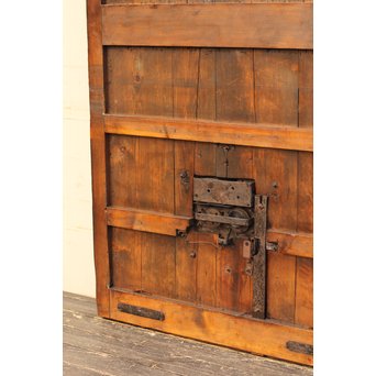 鉄づくし菊金具蔵戸　W316 