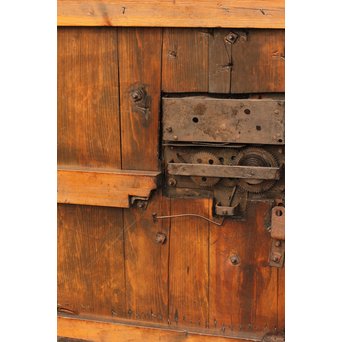 鉄づくし菊金具蔵戸　W316 