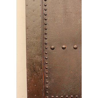 鉄づくし菊金具蔵戸　W316 