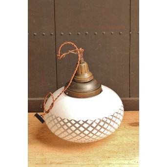 大型オーバル白被切子照明　A1153 