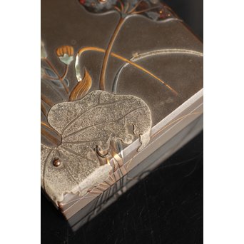 是真風蒔絵と多素材象嵌の硯箱　S1520 