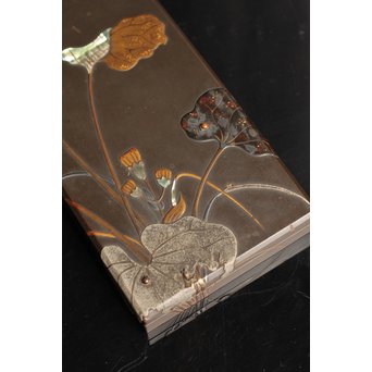 是真風蒔絵と多素材象嵌の硯箱　S1520 