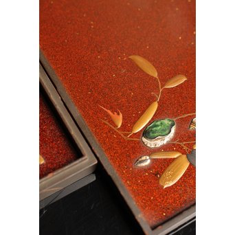 是真風蒔絵と多素材象嵌の硯箱　S1520 