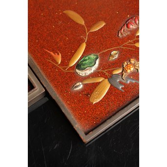 是真風蒔絵と多素材象嵌の硯箱　S1520 