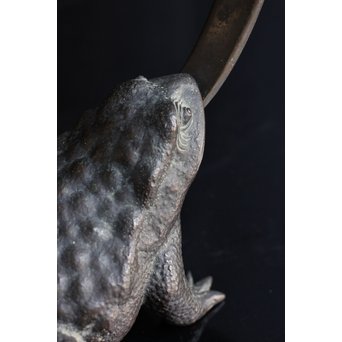 蛙の銅花器　S1533 