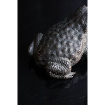 蛙の銅花器　S1533 