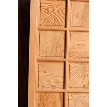 美品市松模様の杉板戸　　B637 