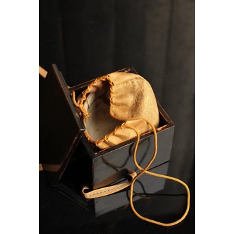 玉子手茶碗　K12 