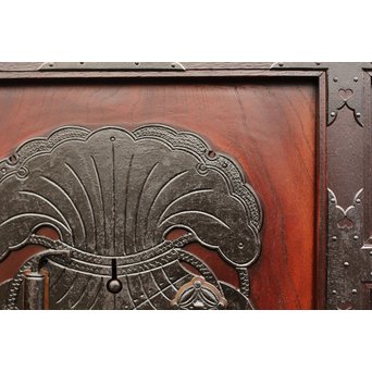 北陸朱塗鉄尽蔵戸　W328 