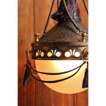 洋館の豪華半球照明2　A1197 