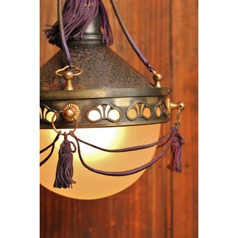 洋館の豪華半球照明2　A1197 