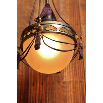 洋館の豪華半球照明2　A1197 