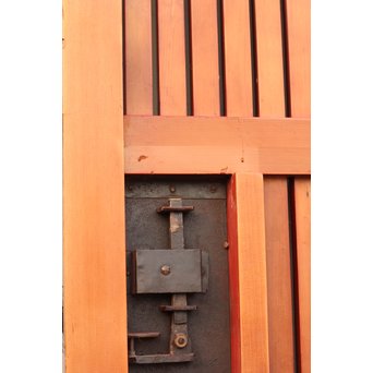 金沢升格子鉄尽くし波兎蔵戸　W341 