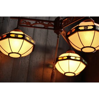 宣徳色と多彩色ガラスの3灯シャンデリア照明　A1268 