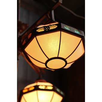 宣徳色と多彩色ガラスの3灯シャンデリア照明　A1268 