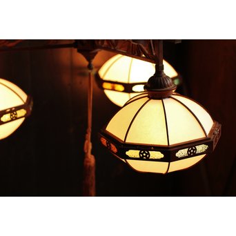 宣徳色と多彩色ガラスの3灯シャンデリア照明　A1268 