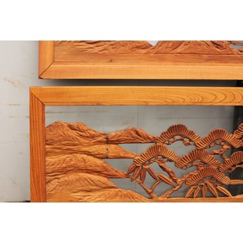 硝子入欅枠の木彫欄間 2枚1組　R1390 