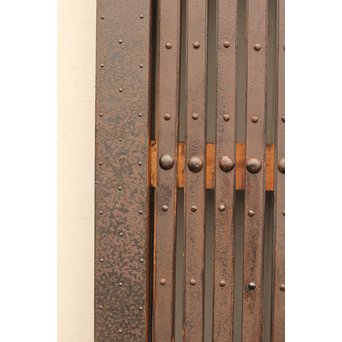 鉄づくし巾着金具格子蔵戸　W356 