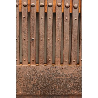 鉄づくし巾着金具格子蔵戸　W356 