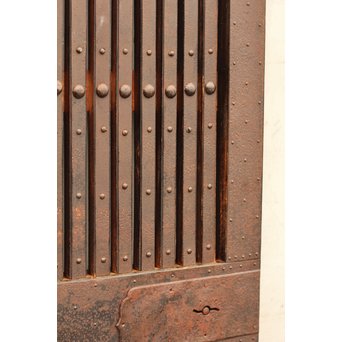 鉄づくし巾着金具格子蔵戸　W356 
