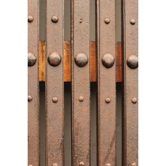 鉄づくし巾着金具格子蔵戸　W356 