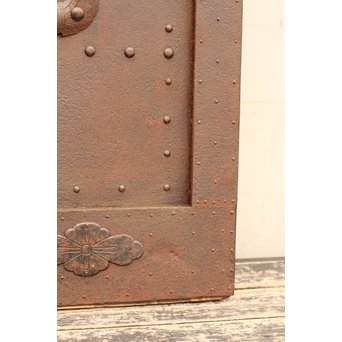 鉄づくし巾着金具格子蔵戸　W356 