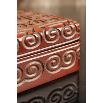 屈輪文彫漆硯箱　S1899 