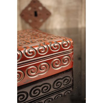 屈輪文彫漆硯箱　S1899 